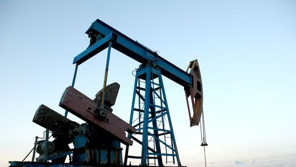 Нефть: Ключевым уровнем для Brent сейчас является 67$ за баррель Нефть: Ключевым уровнем для Brent сейчас является 67$ за баррель