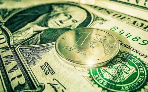 Курс доллара может пойти выше 57 рублей Курс доллара может пойти выше 57 рублей