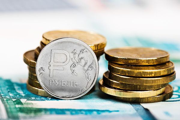 Курс рубля восстанавливается, монетарная политика в центре внимания Курс рубля восстанавливается, монетарная политика в центре внимания