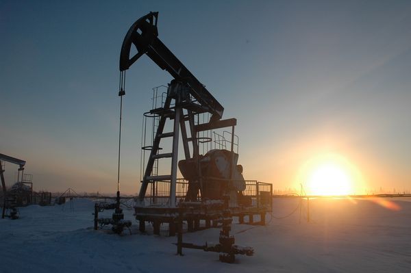 Цена нефти уверенно перешагнула отметку 73$ после отчета API Цена нефти уверенно перешагнула отметку 73$ после отчета API