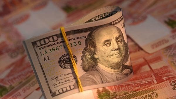 Курс доллара будет падать, если стабилизируются и вырастут фондовые рынки Курс доллара будет падать, если стабилизируются и вырастут фондовые рынки