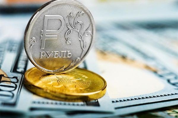 Налоговый период не сможет удержать рубль от падения Налоговый период не сможет удержать рубль от падения