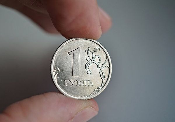 Рубль имеет все шансы на дальнейший рост против доллара Рубль имеет все шансы на дальнейший рост против доллара