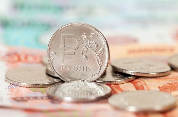 Курс рубля ошеломительно стабилен, в чем причина? Курс рубля ошеломительно стабилен, в чем причина?