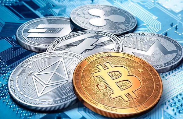 Криптовалюты сегодня символически отступают Криптовалюты сегодня символически отступают