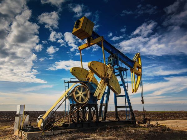 Нефть: Покупателей не хватило для роста выше 62 долларов за баррель Нефть: Покупателей не хватило для роста выше 62 долларов за баррель