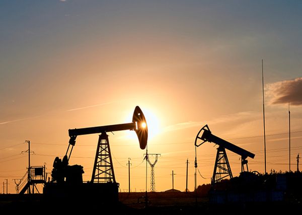 Цена нефти: Трамп управляет рынком в ручном режиме Цена нефти: Трамп управляет рынком в ручном режиме