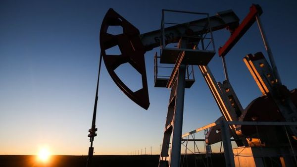 Цена нефти: Инвесторы испугались отметки 66 долларов Цена нефти: Инвесторы испугались отметки 66 долларов