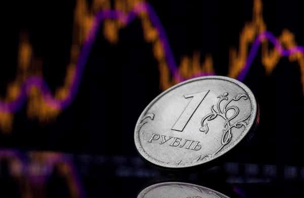 Рубль: Негатив не мешает укрепляться курсу российской валюты Рубль: Негатив не мешает укрепляться курсу российской валюты