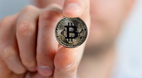 Курс биткоина потерпел неудачу и снизился до 8171 доллара Курс биткоина потерпел неудачу и снизился до 8171 доллара
