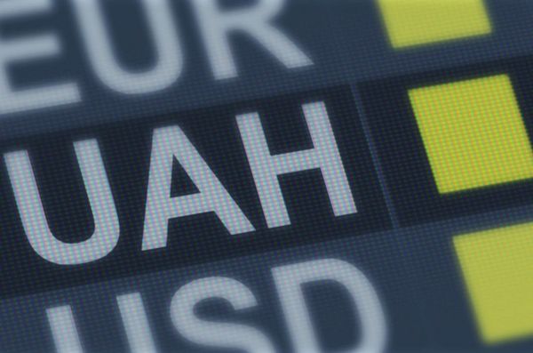 Валютный рынок: Риск торговой войны давит на доллар Валютный рынок: Риск торговой войны давит на доллар