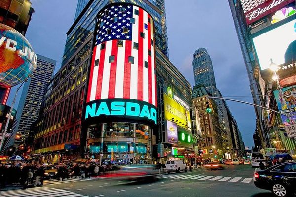 Фондовый рынок США: Трамп воюет со своими биржами Фондовый рынок США: Трамп воюет со своими биржами