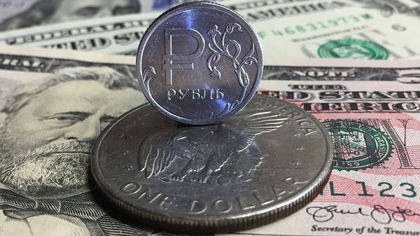 Курс рубля готовится повторно штурмовать отметку 62 Курс рубля готовится повторно штурмовать отметку 62