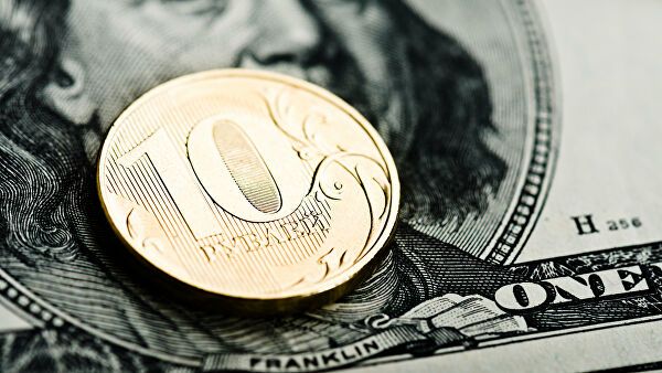 Рубль растет против доллара на решении ФРС по процентной по ставке Рубль растет против доллара на решении ФРС по процентной по ставке