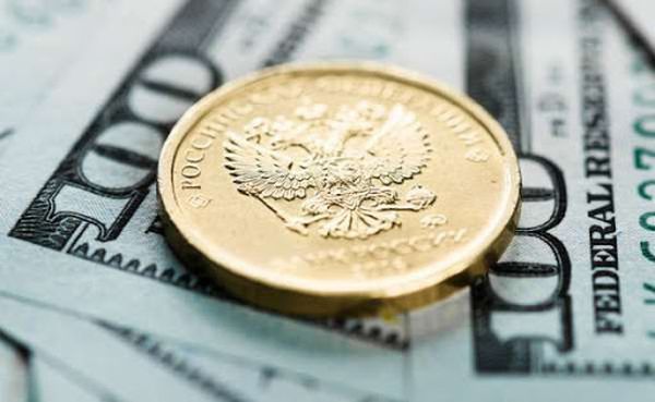 Упадет или вырастет доллар в ближайшее время, стоит ли покупать валюту Упадет или вырастет доллар в ближайшее время, стоит ли покупать валюту