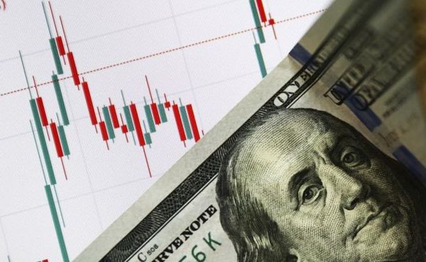 Курс доллара вернулся к отметке 69 рублей Курс доллара вернулся к отметке 69 рублей