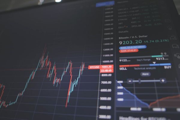 Мировые фондовые рынки начали новую торговую неделю на позитивной ноте Мировые фондовые рынки начали новую торговую неделю на позитивной ноте
