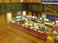 Российские торги открылись слабой негативной динамикой