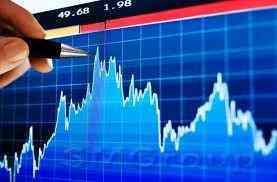 Падение рубля сдерживается действиями ЦБ