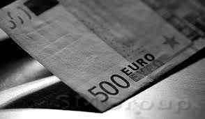 Евро нужно немного инфляции для роста