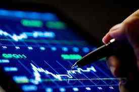 Обзор валютного рынка: EUR/USD в пятницу понесла внушительные потери
