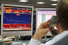 Нефть поддерживает оптимизм на рынке