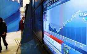 Российский рубль не реагирует на негативный внешний фон