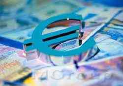 Валютная пара EUR/USD: ожидается обновление максимума и падение до 1,1050