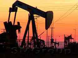 Цена нефти снижается несмотря на отчет по запасам в США
