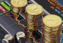 Рубль корректируется после новых рекордов