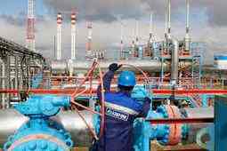 Газпром пугают теплой зимой