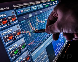 EUR/USD:  евро укрепляется перед заседанием ЕЦБ