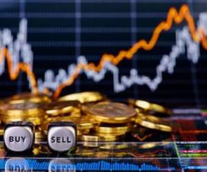 Рубль учел краткосрочный оптимизм нефтяных трейдеров