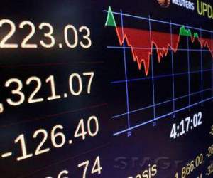 Фондовый рынок США после очередных рекордов отступает