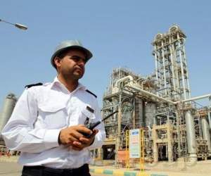 Иран не дает расслабиться нефтяным покупателям