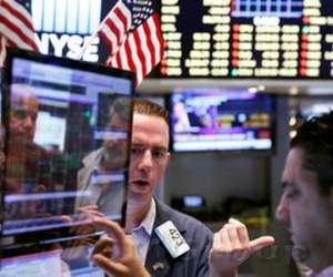 США: Релиз iPhone 7 помог индексу Nasdaq уйти в плюс США: Релиз iPhone 7 помог индексу Nasdaq уйти в плюс