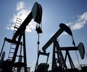 Цены на нефть чувствуют себя неуверенно