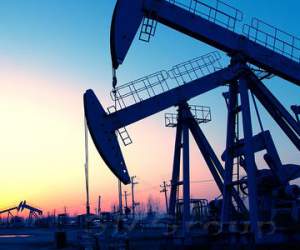 Цена нефти Brent обвалилась почти на 3,5%