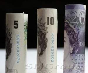 Фунт упал к доллару США до 30-ти летнего минимума