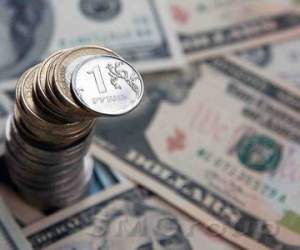 Курс рубля продолжает карабкаться вверх