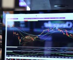 Жесткий старт сезона квартальной отчетности обвалил американский рынок