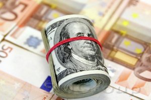 ФБР отправило евро к 1,1054