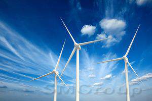 Возобновляемая энергия стала дешевле нефти и газа в 30 странах