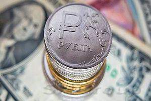 Рубль продолжает попытки тестирования максимумов