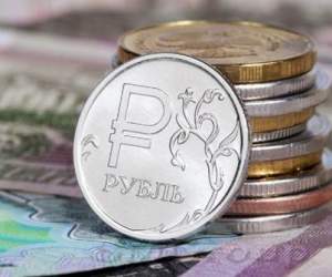Для курса рубля наступает нелегкий период