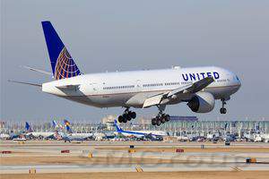 Акции United Airlines упали из-за скандала