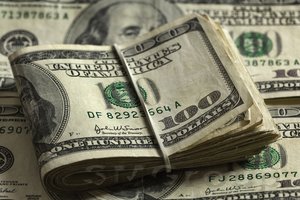 Низкие инфляционные ожидания мешают восстановлению доллара