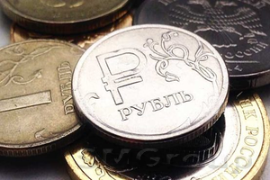 Резкие распродажи на рынке нефти помешали росту рубля