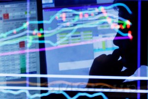 Игроки по-прежнему делают ставку на рост нефти и рубля