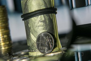 ЦБ РФ: предпосылок для резких колебаний курса рубля нет